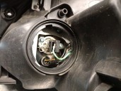 Replacement right headlight for Kia Carens III MPV (UN) 2.0 CRDi 140 OEM IAM reference 921021D020 921021D020 
