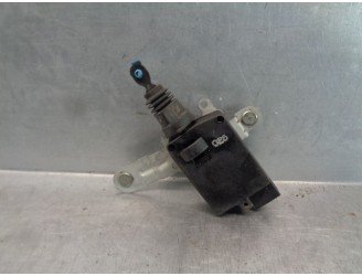 Recambio de motor cierre centralizado porton para hyundai santa fe (bm) 2.2 crdi cat referencia OEM IAM 957502B000  