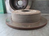 Recambio de disco freno trasero para chevrolet nubira wagon 2.0 diesel cat referencia OEM IAM 96549630 