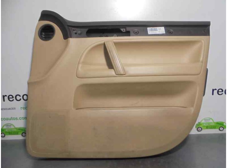 Recambio de guarnecido puerta delantera derecha para volkswagen touareg (7l6) 3.0 v6 tdi dpf referencia OEM IAM 7L6867012 7L6819