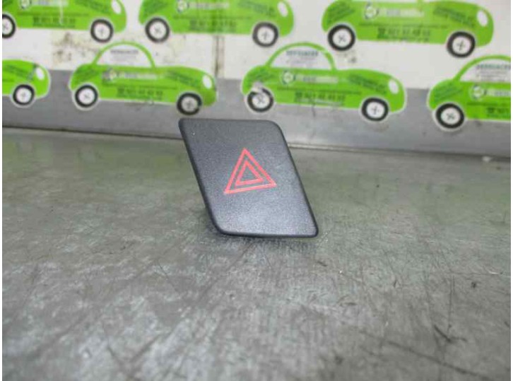 Recambio de warning para toyota yaris (_p9_) 1.4 d-4d (nlp90_) referencia OEM IAM 843320D020  