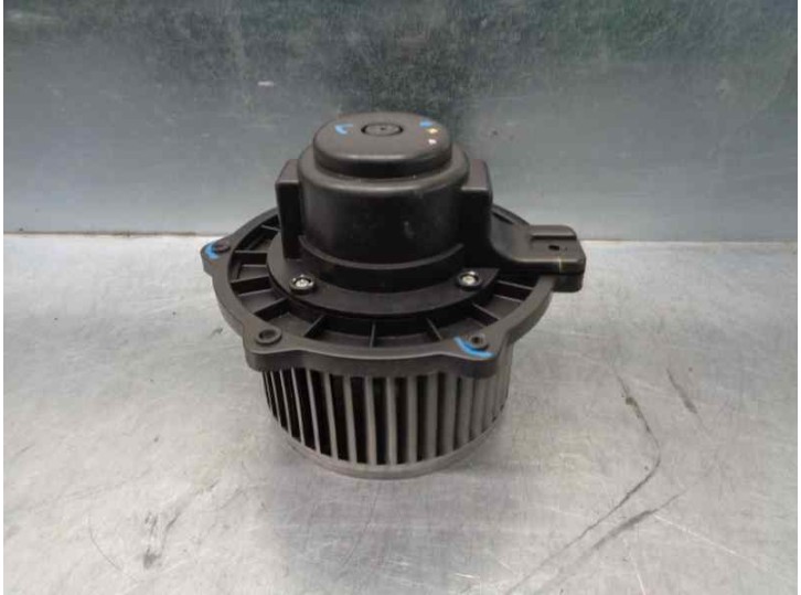 Recambio de motor calefaccion para chevrolet nubira wagon 2.0 diesel cat referencia OEM IAM 96554418  