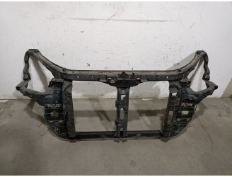 Recambio de panel frontal para kia carens iii monospace (un) 2.0 crdi 140 referencia OEM IAM 641101D000 641101D000 