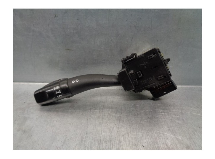 Recambio de mando luces para hyundai santa fe (bm) 2.2 crdi cat referencia OEM IAM 202004727  