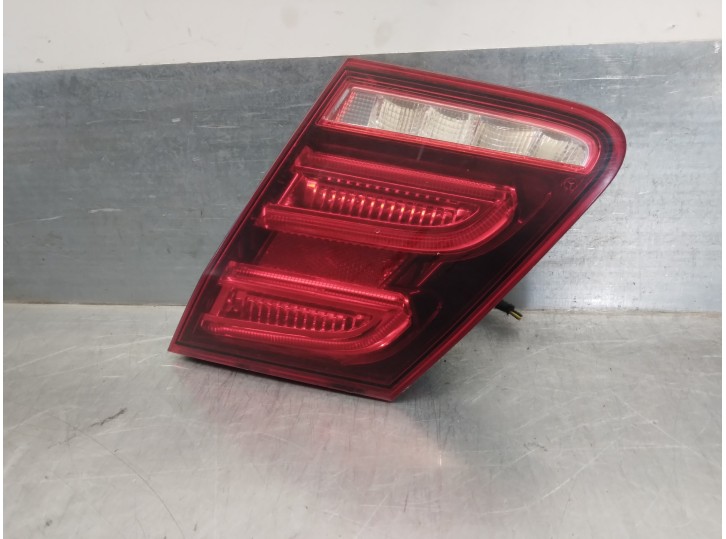 Replacement rear right tail light for Mercedes-Benz E-Class (W212) Saloon 2.1 CDi CAT OEM IAM reference A2129061003 TAILGATE 4
