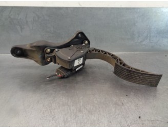 Replacement accelerator pedal potentiometer for Hyundai Santa Fe (BM) 2.2 CRDi cat OEM IAM reference 327262B100 