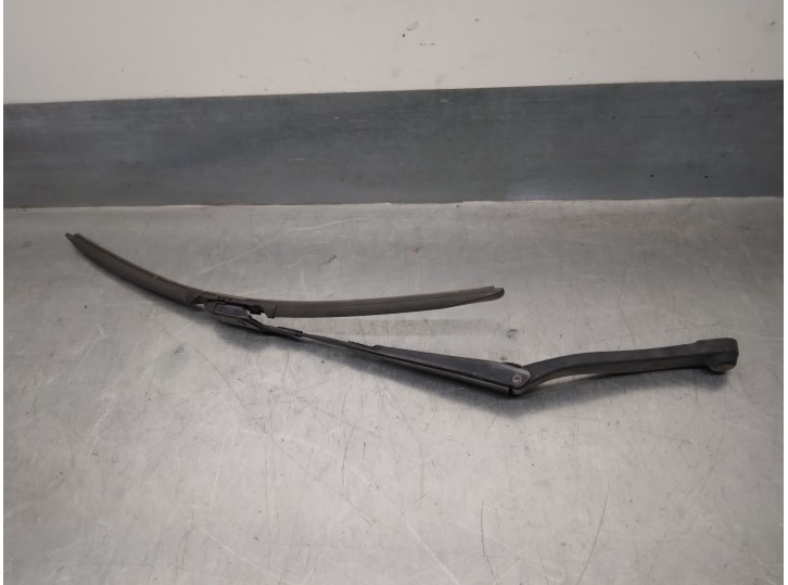 Recambio de brazo limpia delantero izquierdo para mercedes-benz clase e (w212) lim. 2.1 cdi cat referencia OEM IAM A2128201544 