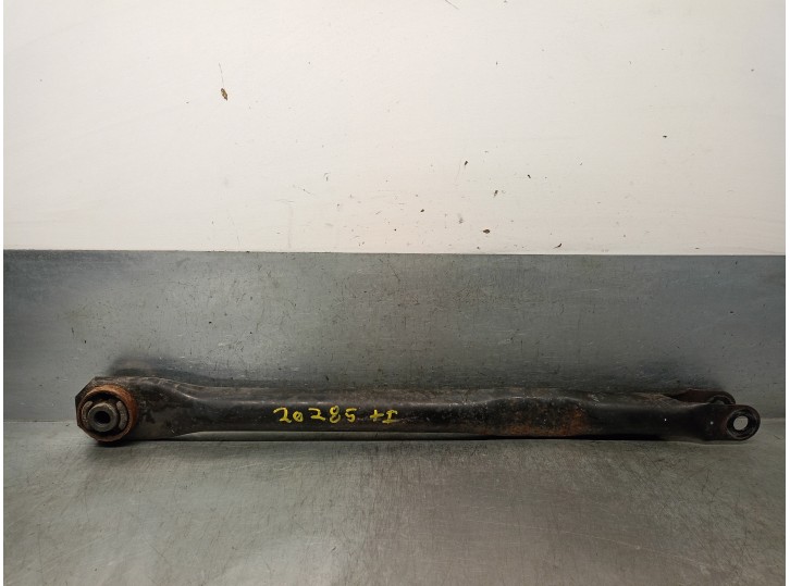Replacement rear left lower suspension arm for Land Rover Evoque 2.2 SD4 CAT OEM IAM reference LR001176 
