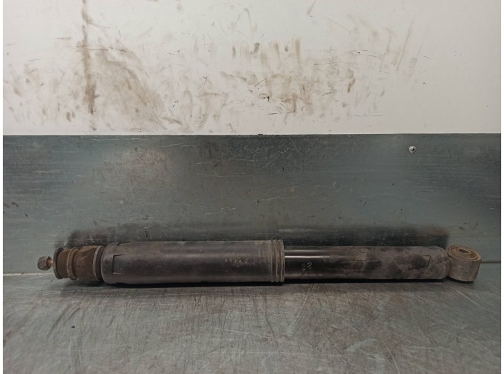 Recambio de amortiguador trasero derecho para ssangyong kyron 2.0 referencia OEM IAM 4531009500  