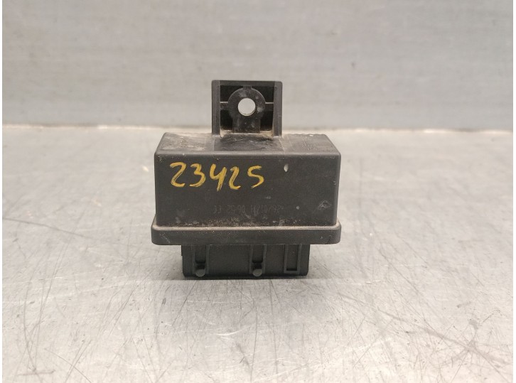 Recambio de caja precalentamiento para citroën c3 1.4 referencia OEM IAM 240107 