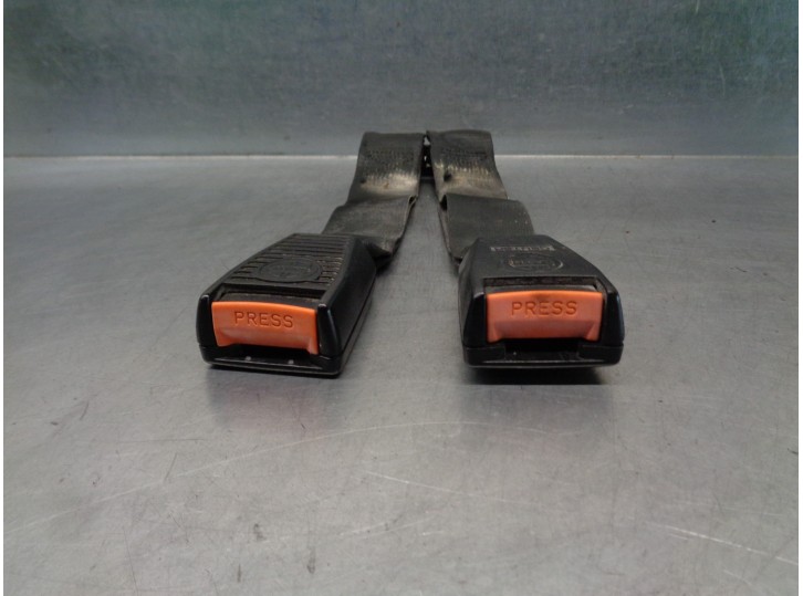 Recambio de enganche cinturon para lancia thema 2.0 16v cat referencia OEM IAM   