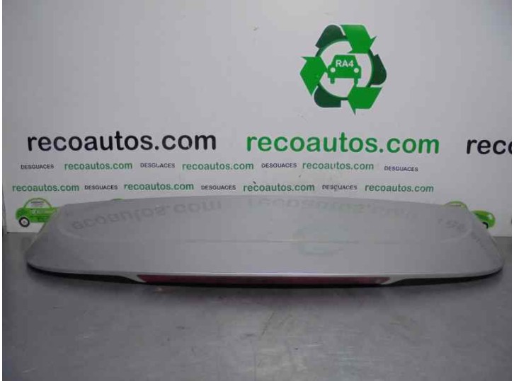 Recambio de aleron trasero para kia cee´d 1.6 crdi cat referencia OEM IAM 872501H200 927011H510 