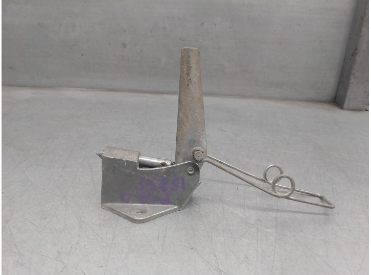 Recambio de bisagra porton para renault r-4 f6a furgoneta referencia OEM IAM 0992409900 