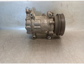 Recambio de compresor aire acondicionado para renault clio ii (bb_, cb_) 1.5 dci referencia OEM IAM 8200315744 8200315744 SD6V12