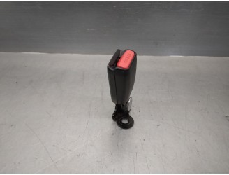 Recambio de enganche cinturon para mitsubishi space star (a00) 1.2 referencia OEM IAM 7000D575XA TRASERO IZQUIERDO 