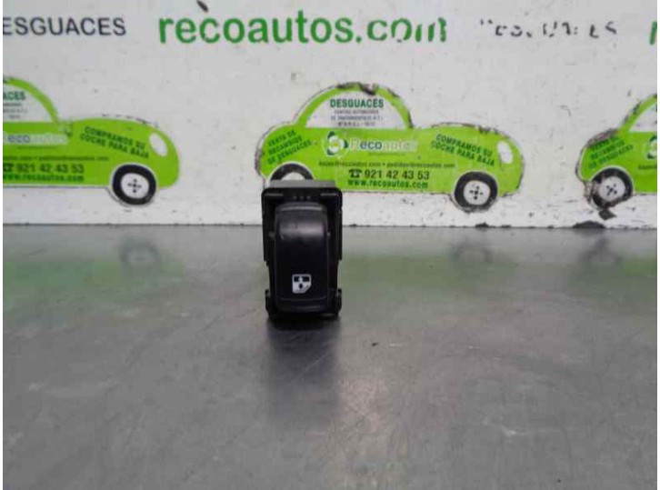 Recambio de mando elevalunas trasero derecho para chevrolet lacetti 1.6 cat referencia OEM IAM 621W04790 
