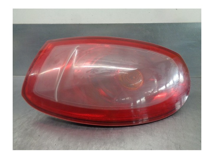 Recambio de piloto trasero izquierdo para fiat bravo (198) 1.9 active multijet referencia OEM IAM 51757544 