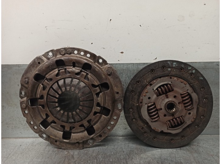 Recambio de kit embrague para opel astra h caravan 1.6 16v cat referencia OEM IAM 666351 121006710 LUK