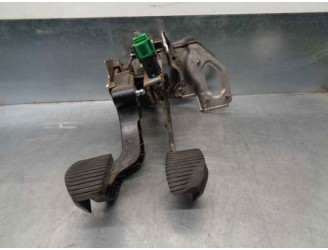 Recambio de juego pedales para peugeot 208 1.2 16v vti referencia OEM IAM   