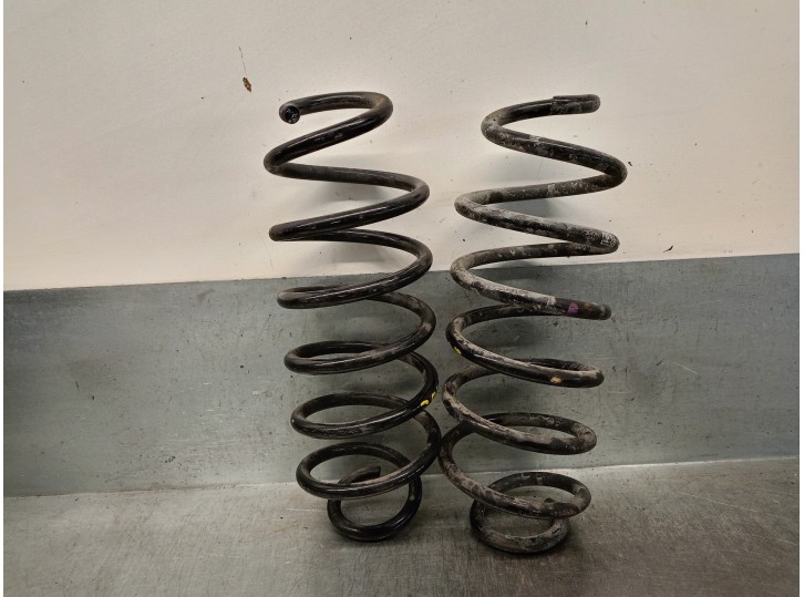 Recambio de muelle amortiguacion para ford focus 1.0 ecoboost cat referencia OEM IAM JX615B859ERB 