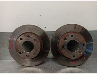 Recambio de disco freno delantero para peugeot 205 berlina 1.4 gt referencia OEM IAM 4246H0 