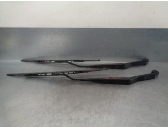 Recambio de brazo limpia delantero derecho para suzuki grand vitara jb (jt) 1.9 ddis turbodiesel referencia OEM IAM 3831065J00 3