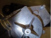 Recambio de motor limpia trasero para opel crossland x 1.2 referencia OEM IAM 9819899980 0390205062 BOSCH