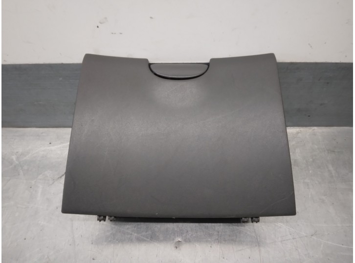 Recambio de guantera para toyota yaris (ncp1/nlp1/scp1) 1.3 cat referencia OEM IAM 555500D010B 