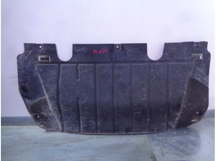 Recambio de cubrecarter para renault clio iii 1.2 16v referencia OEM IAM 8200133572  CESTA 38