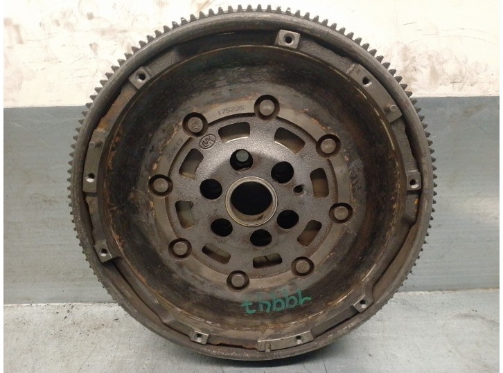 Recambio de volante motor para volkswagen caddy ka/kb (2k) referencia OEM IAM 415025010 LUK