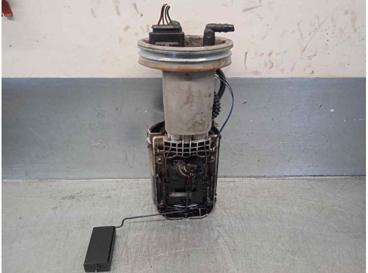 Recambio de aforador para skoda superb (3u4) 1.9 tdi referencia OEM IAM 3B0919050B 220212010002 VDO