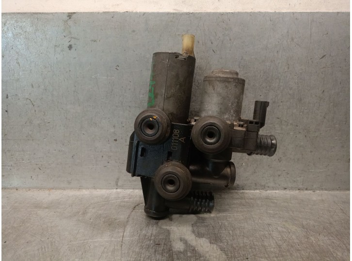 Recambio de valvula intercambio de calefaccion para bmw 3 (e46) 320 d referencia OEM IAM 64118369807 64118369807 