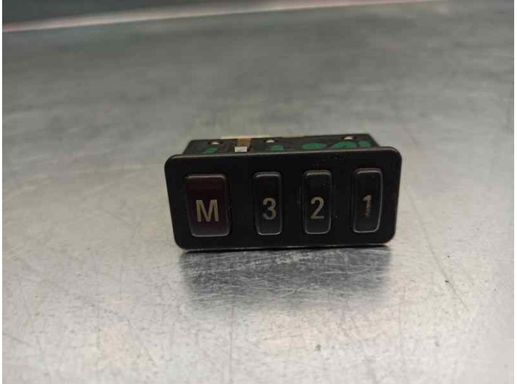 Recambio de mando para bmw serie 7 (e38) 725tds referencia OEM IAM 8352160 
