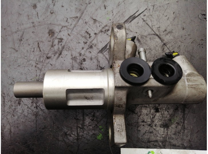 Recambio de bomba freno para skoda superb (3u4) 1.9 tdi referencia OEM IAM 8E0611301E 320670094 LUCAS