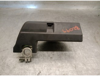 Recambio de caja reles / fusibles para audi a4 b8 avant (8k5) 2.0 tdi referencia OEM IAM 4F0915519 