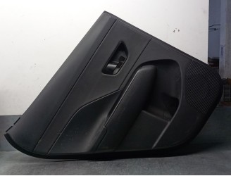 Recambio de guarnecido puerta trasera izquierda para hyundai kona furgoneta/suv (os, ose, osi) ev referencia OEM IAM C83330HF100
