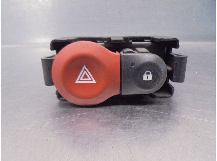 Recambio de warning para renault clio iii 1.2 16v referencia OEM IAM 8200214895 8200483813 