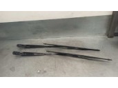 Recambio de brazo limpia delantero derecho para dacia logan mcv 1.5 dci diesel cat referencia OEM IAM 820062437 