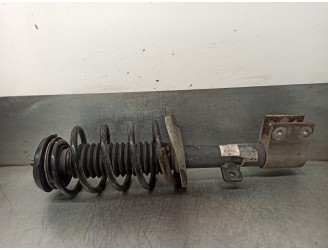 Replacement front right shock absorber for Peugeot 5008 1.6 HDi FAP OEM IAM reference 5208K5 