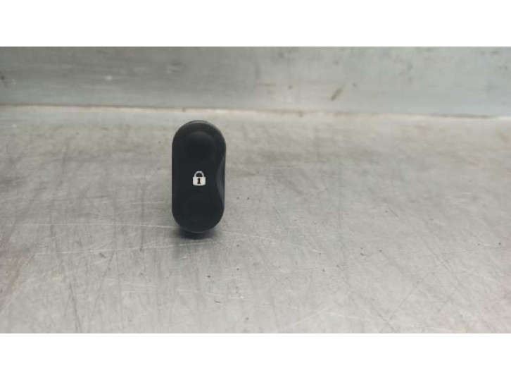 Recambio de botones salpicadero para dacia logan mcv 1.5 dci diesel cat referencia OEM IAM 870250  