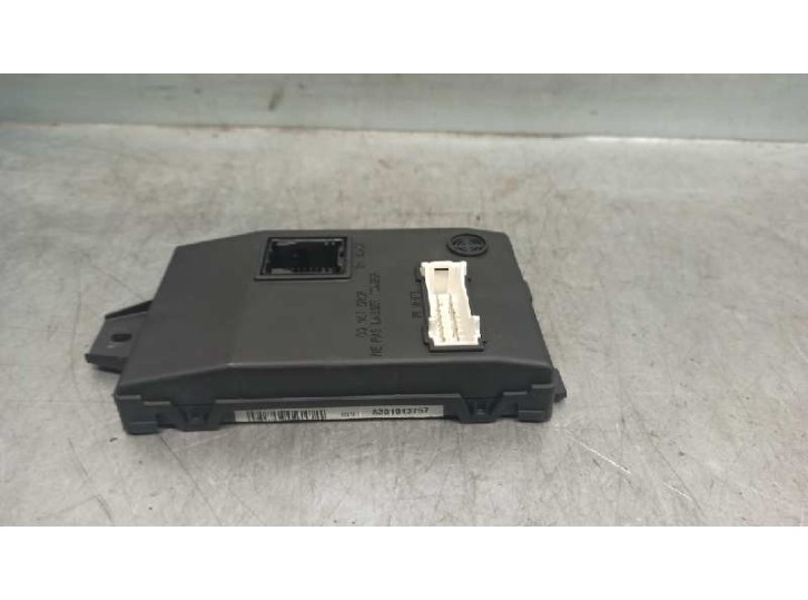 Recambio de centralita cierre para dacia logan mcv 1.5 dci diesel cat referencia OEM IAM 8201013757 U118522007F 