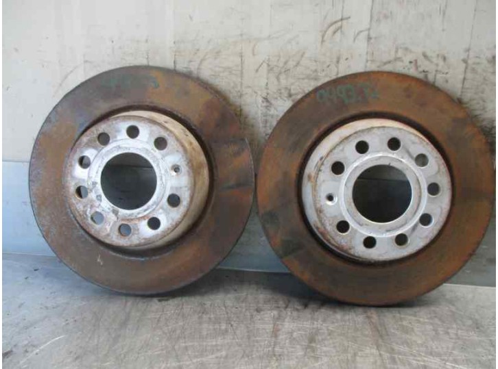 Recambio de disco freno trasero para volkswagen passat berlina (3c2) 2.0 tdi referencia OEM IAM 5Q0615601G 