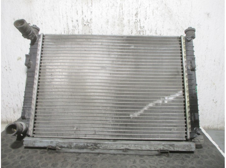 Recambio de radiador agua para ford fiesta (cbk) 1.3 cat referencia OEM IAM 2S6H8005BB 