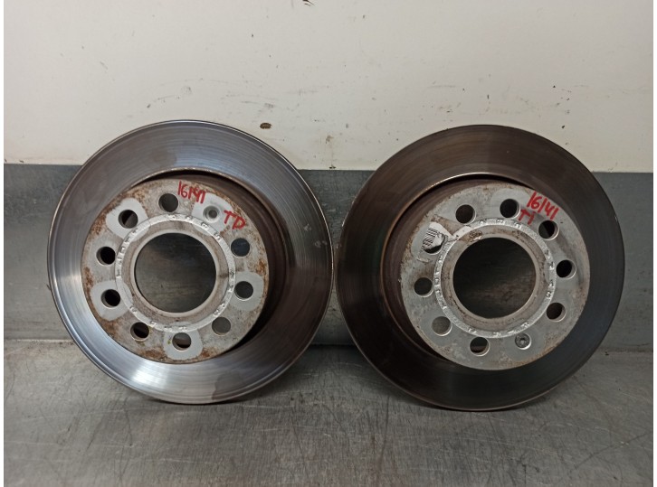 Recambio de disco freno trasero para volkswagen golf vi (5k1) 2.0 tdi referencia OEM IAM   