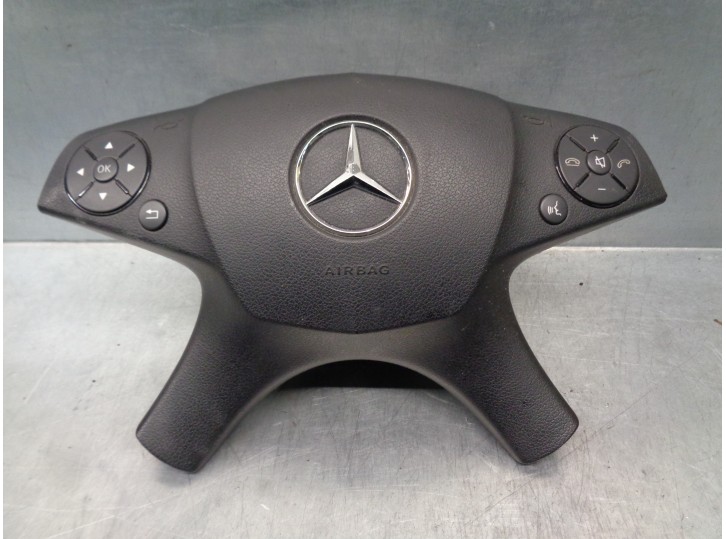 Recambio de airbag delantero izquierdo para mercedes-benz clase c (w204) berlina 1.6 cat referencia OEM IAM A2048600202  