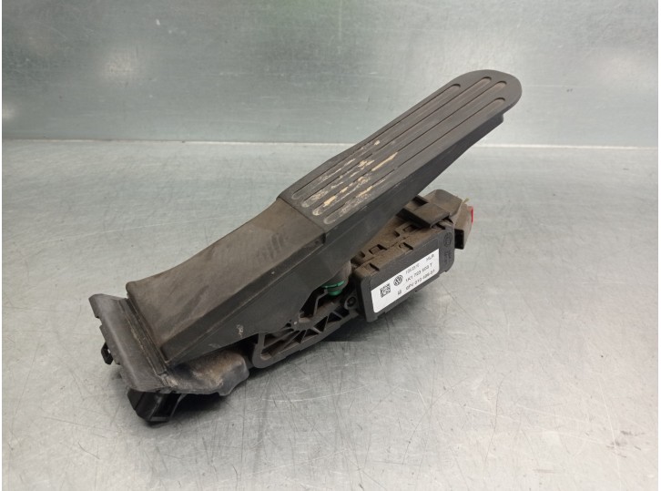 Recambio de potenciometro pedal para volkswagen golf vi (5k1) 2.0 tdi referencia OEM IAM 1K1723503T 6PV01049851 HELLA