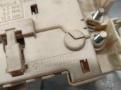 Recambio de caja reles / fusibles para bmw serie 7 (e38) 725tds referencia OEM IAM 61138370640 