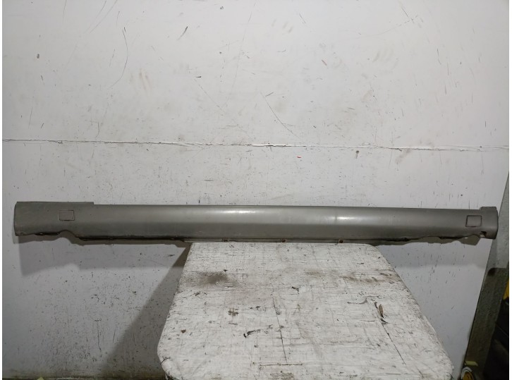 Recambio de faldon lateral para mercedes-benz clase s (w126) berlina+coupe 3.0 referencia OEM IAM 1266904940  