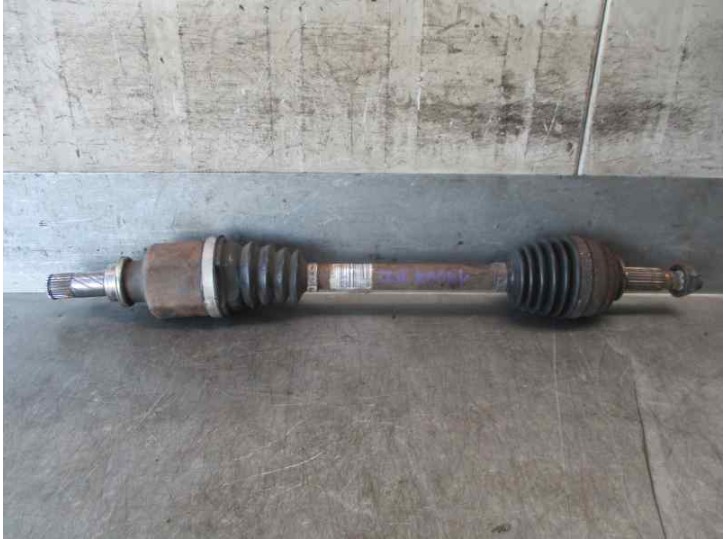 Recambio de transmision delantera izquierda para dacia logan mcv 1.5 dci diesel cat referencia OEM IAM 8200618501  