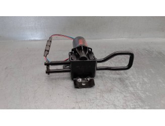 Recambio de motor asientos para land rover range rover velar 2.0 diesel cat referencia OEM IAM HK83600C72AB TRASERO DERECHO 